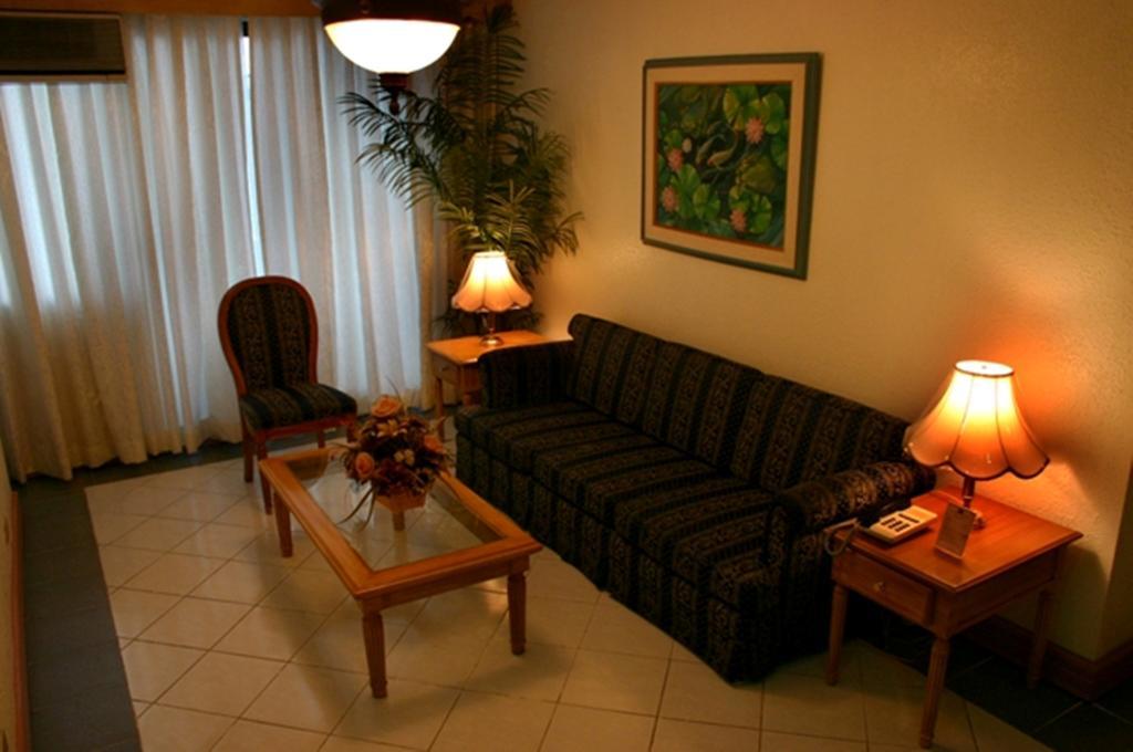 Mpt Suites Makati City Ruang foto