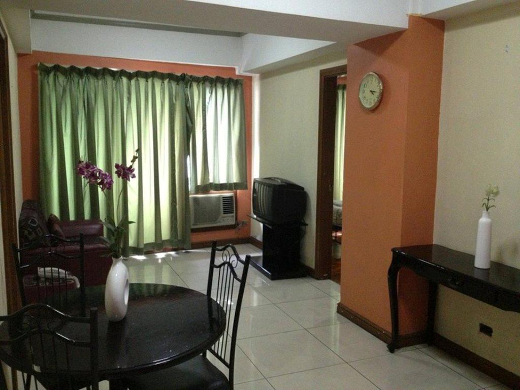 Mpt Suites Makati City Ruang foto