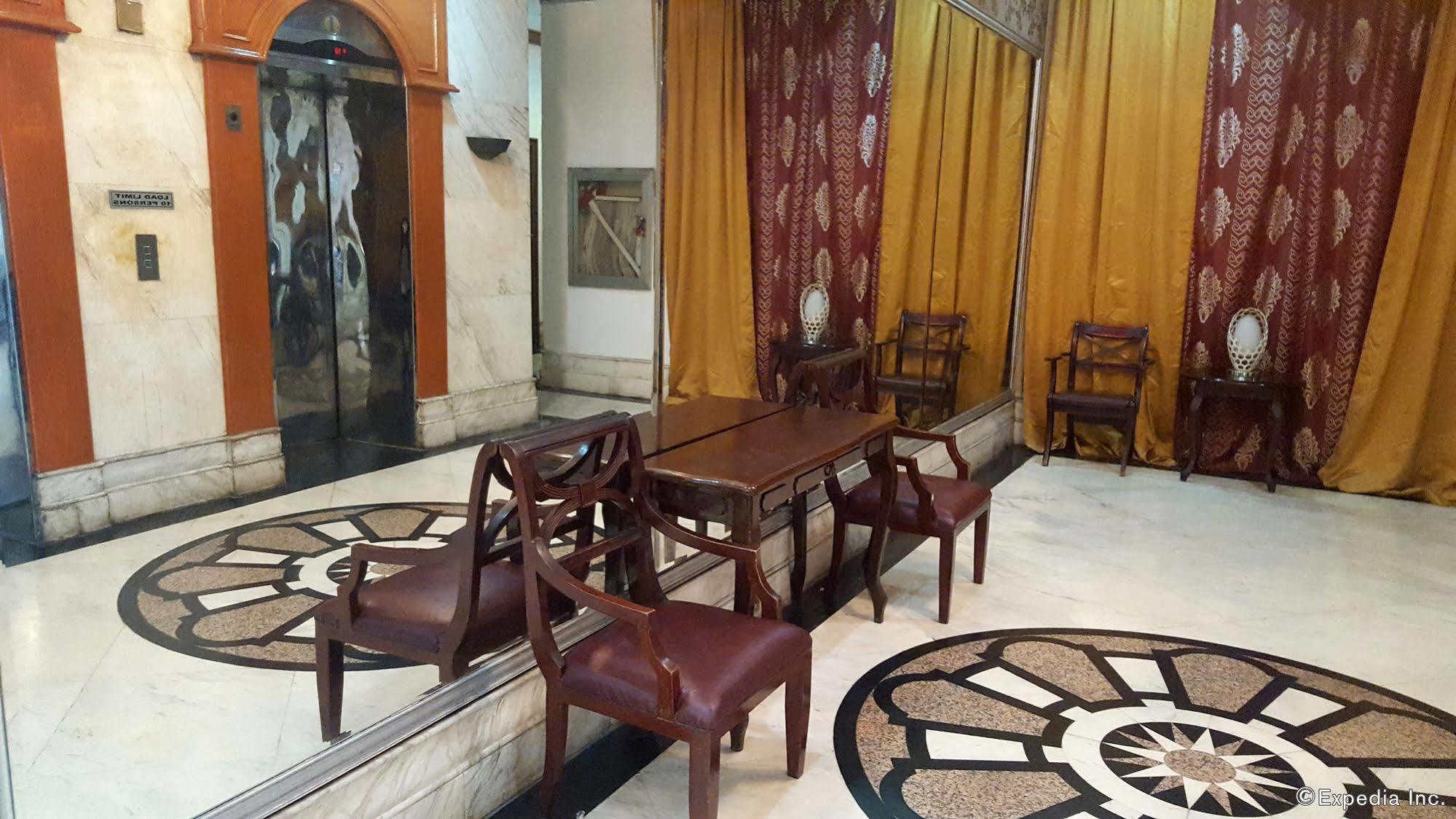 Mpt Suites Makati City Bagian luar foto